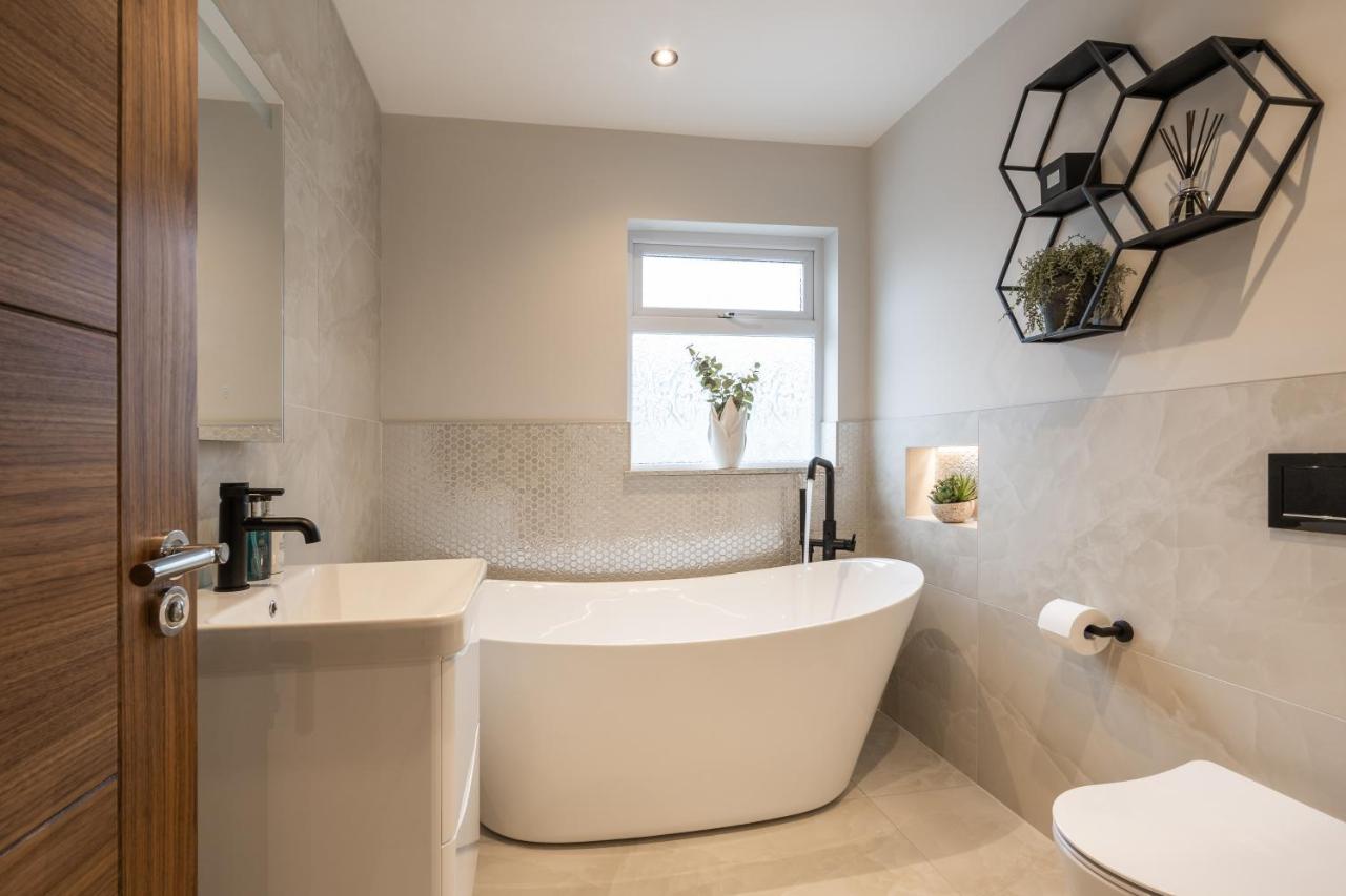 The Orchard, 5 Star Luxury Accommodation Newcastle  Exterior photo